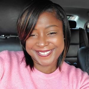 Meet your Posher, Katina